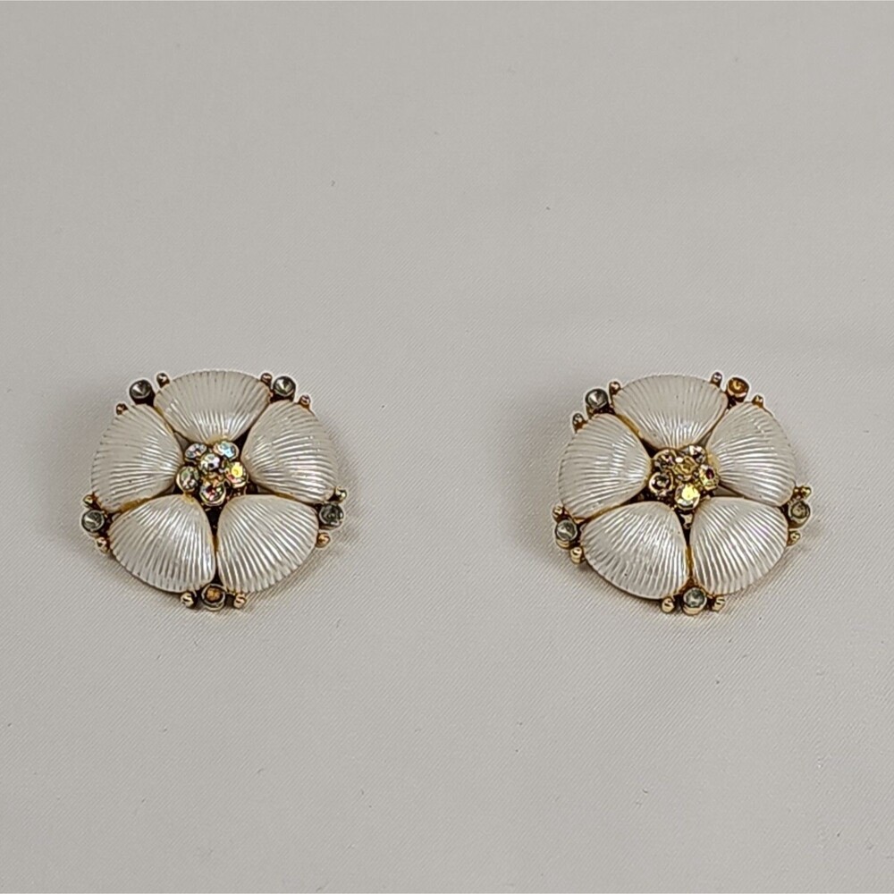Vintage Lisner Floral Molded Petal Rhinestone Clip-On Earrings